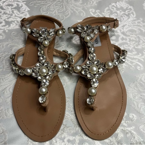 Steve Madden Chantel Rhinestone Embellished Flat Sandals Size 8 - Picture 2 of 8